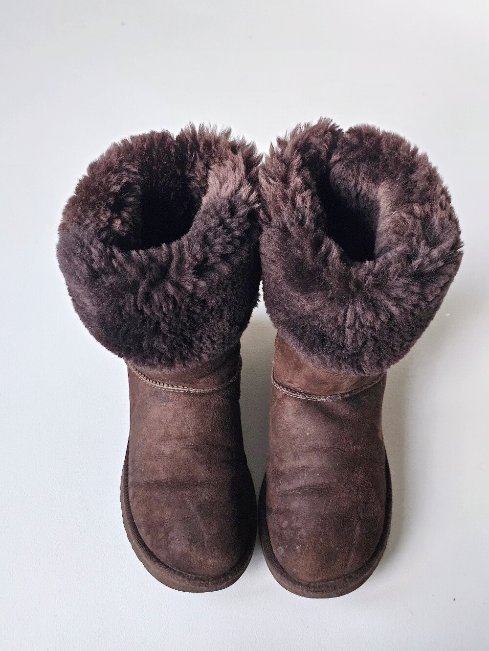 UGG Australia Classic Tall Boots Women's Size 7 Chocolate Brown Sheepskin Winter